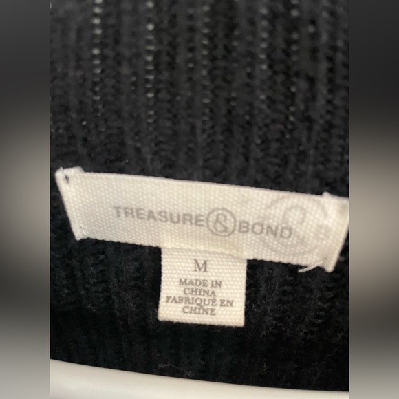 Treasure & Bond Medium Black Sweater - Picture 3 of 4
